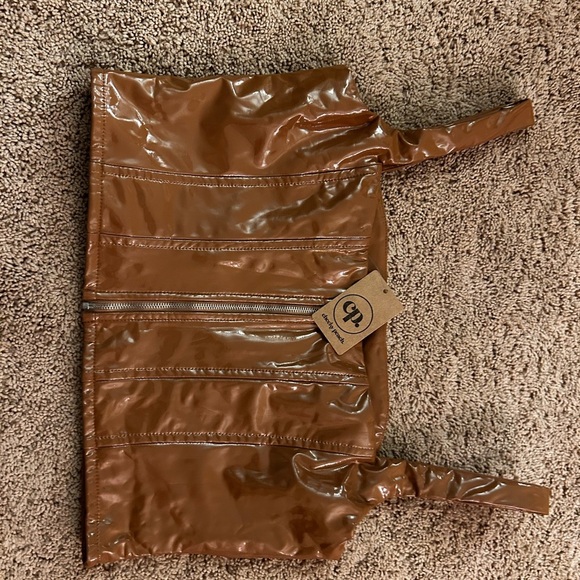 Caramel Brown Patent Leather Crop Top size large nwt - Picture 4 of 7